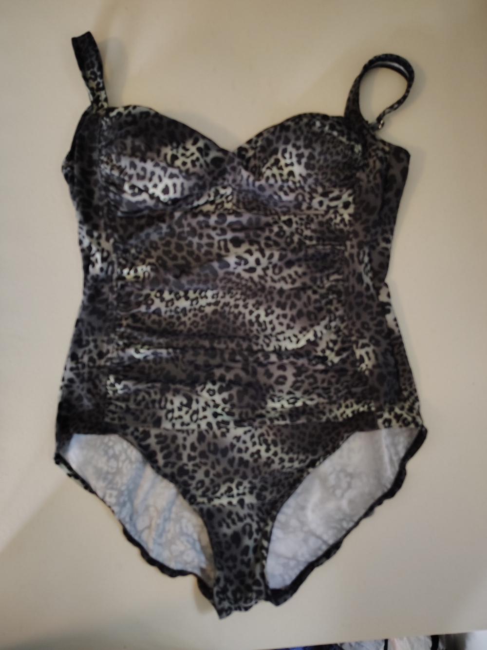 croft & barrow Gray and Black Leopard-Print One-Piece Swimsuit Size 16